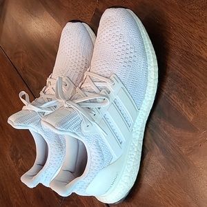 Adidas Ultraboost White